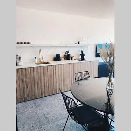 Wonderful Architect Designed Flat With Sea View * オステンド
